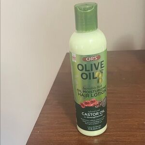 ORS Olive Oil Moisturizing Hair Lotion
